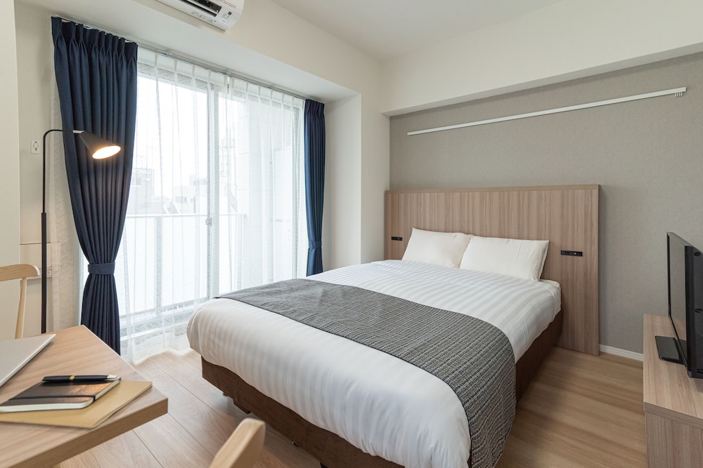 SUPERIOR, DOUBLE BED