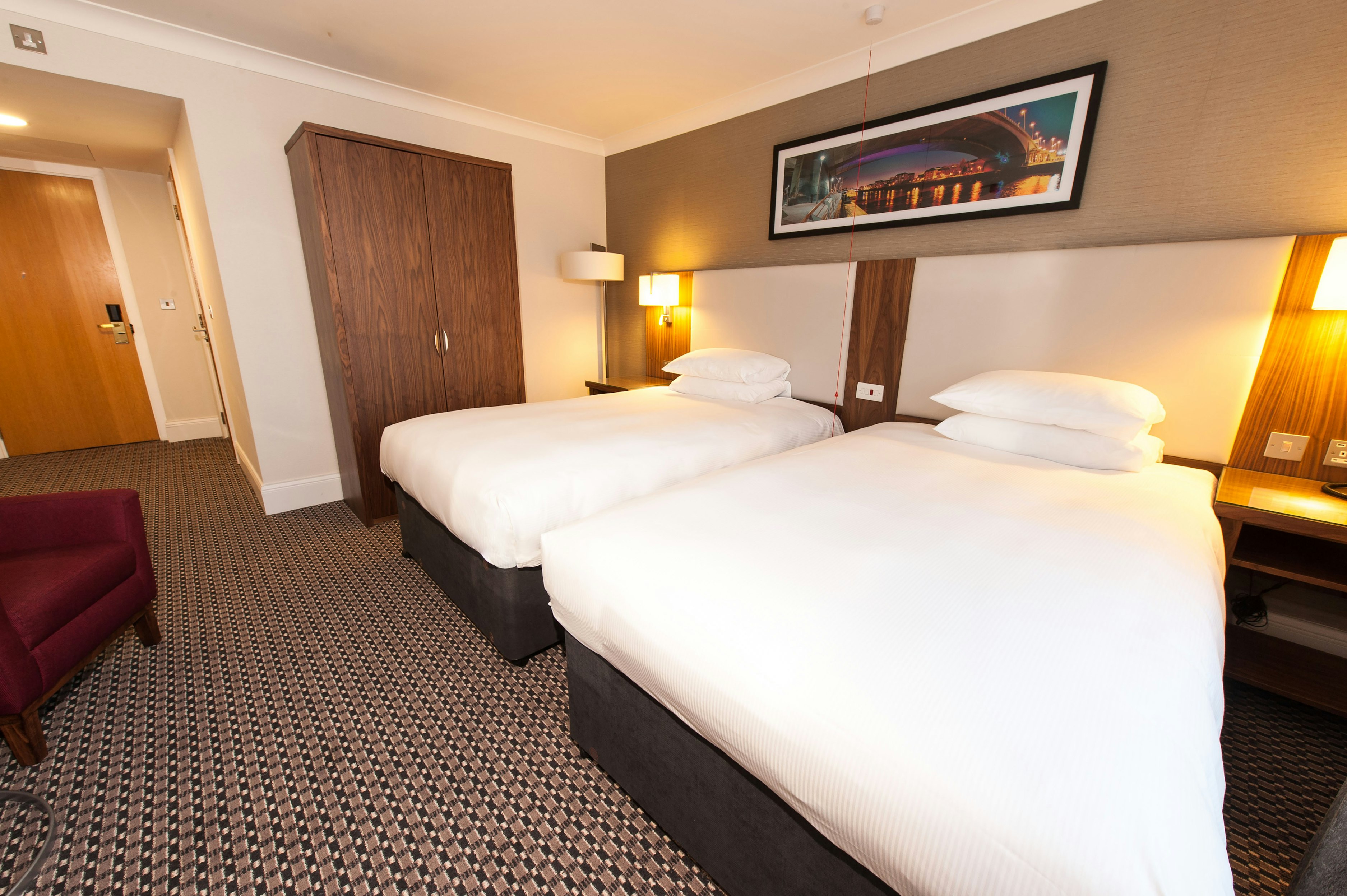 GUEST ROOM, TWIN BEDS, ACCESSIBLE