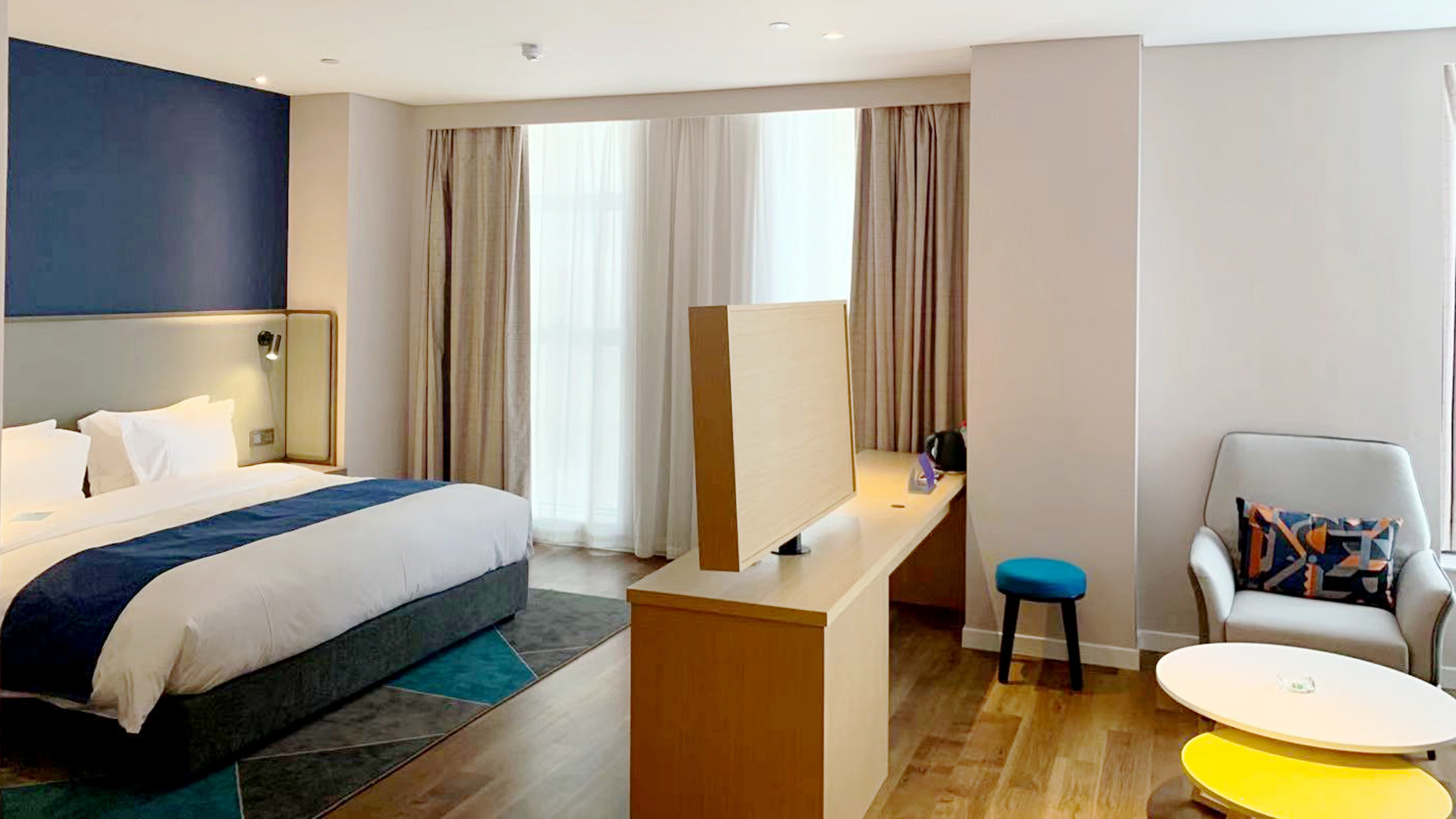 Holiday Inn Express Linyi West 32/82