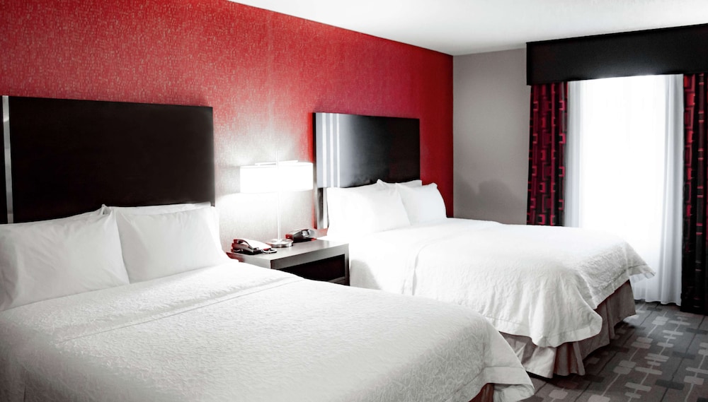 Hampton Inn & Suites Richmond/Glenside 8/37