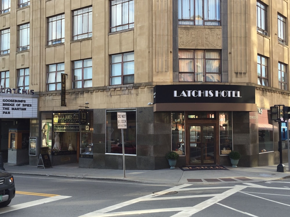 Latchis Hotel 46/51
