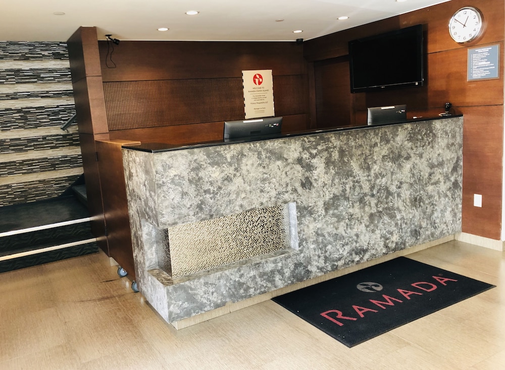 Ramada By Wyndham Staten Island 4/38
