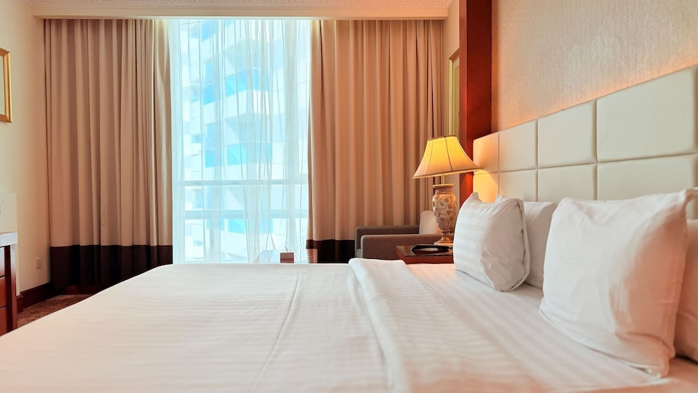 Sunday Hotel Al Barsha Dubai Mall of the Emirates Formerly Grand Excelsior Al Barsha 23/71