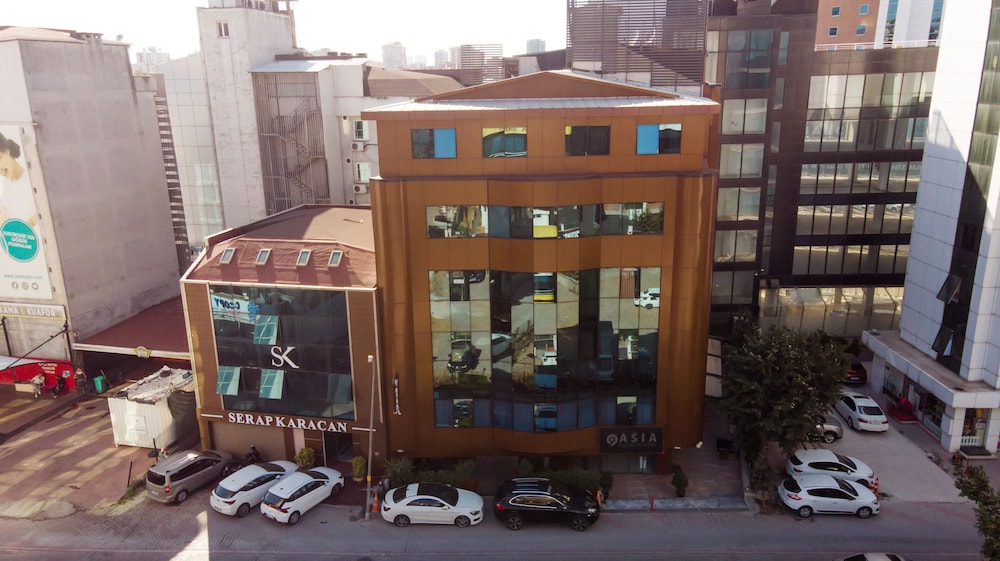 Asia Business Suites 8/50