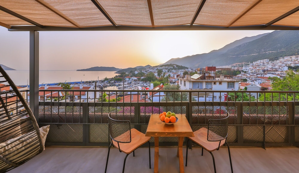 Cinar Boutique Hotel 57/63
