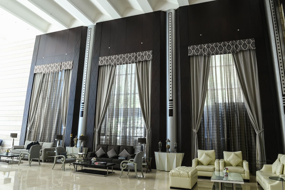 The Juffair Grand Hotel 3/62