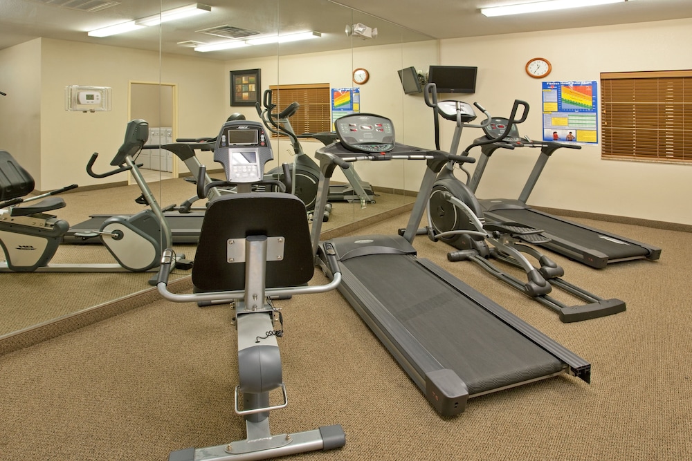 Candlewood Suites Merrillville 22/35