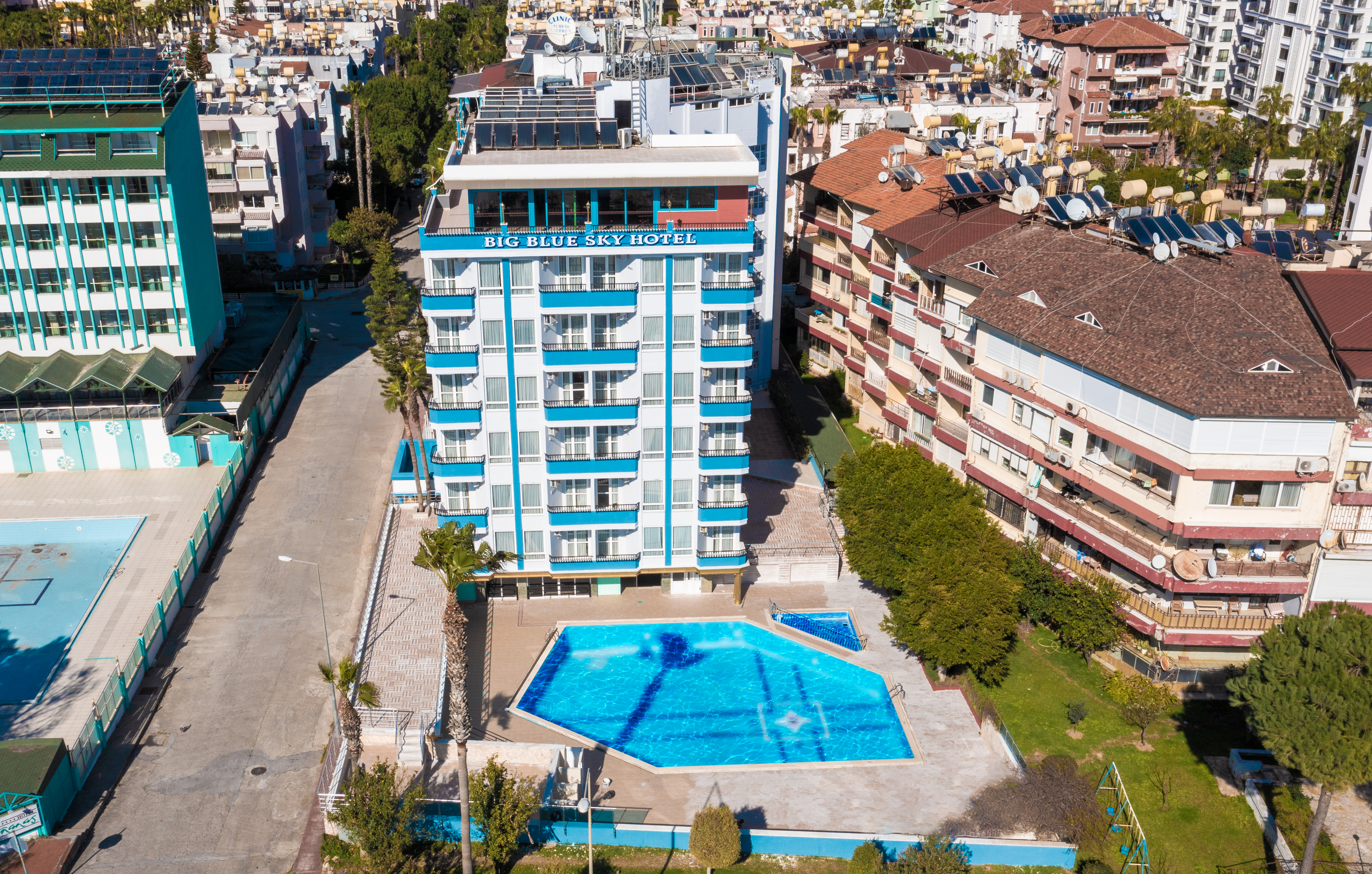 Parador Sky Hotel 8/45