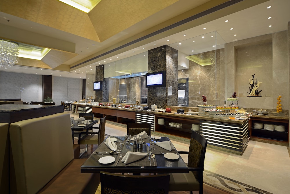 Radisson Blu Hotel Ahmedabad 55/71