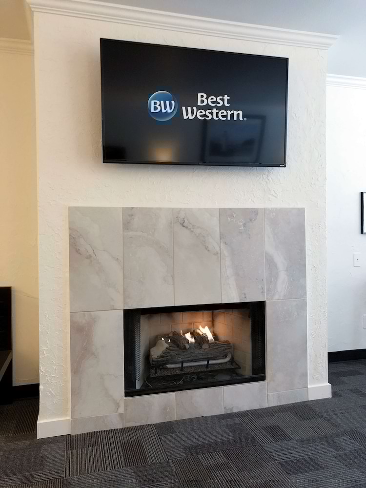 Best Western Wesley Inn & Suites 15/43