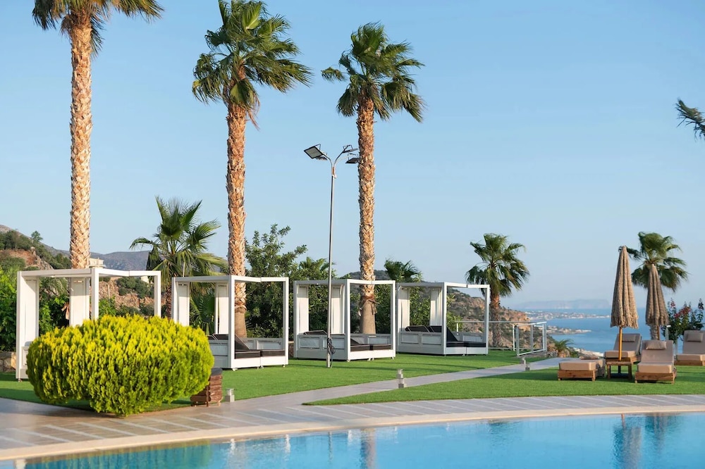 THE NOVERIAN Scenic Crete 5* Hilltop Villa Resort & Spa 43/46