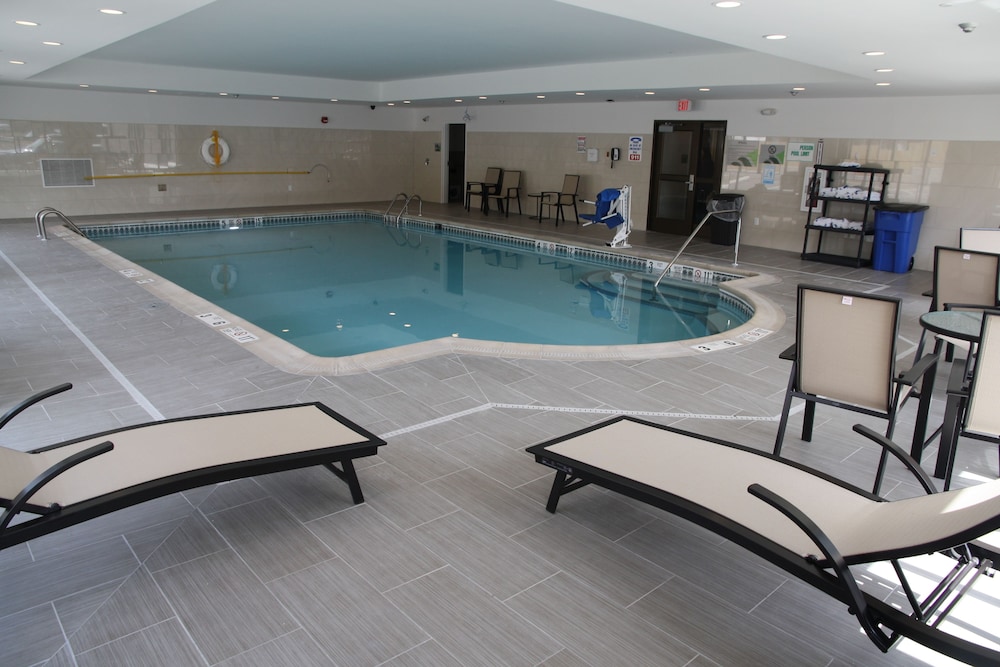 Wingate By Wyndham Niagara Falls 25/37