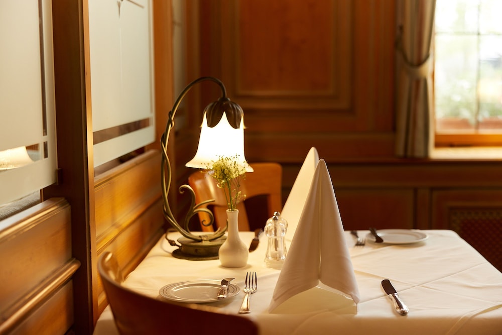 Hotel Zum Schiff 53/53