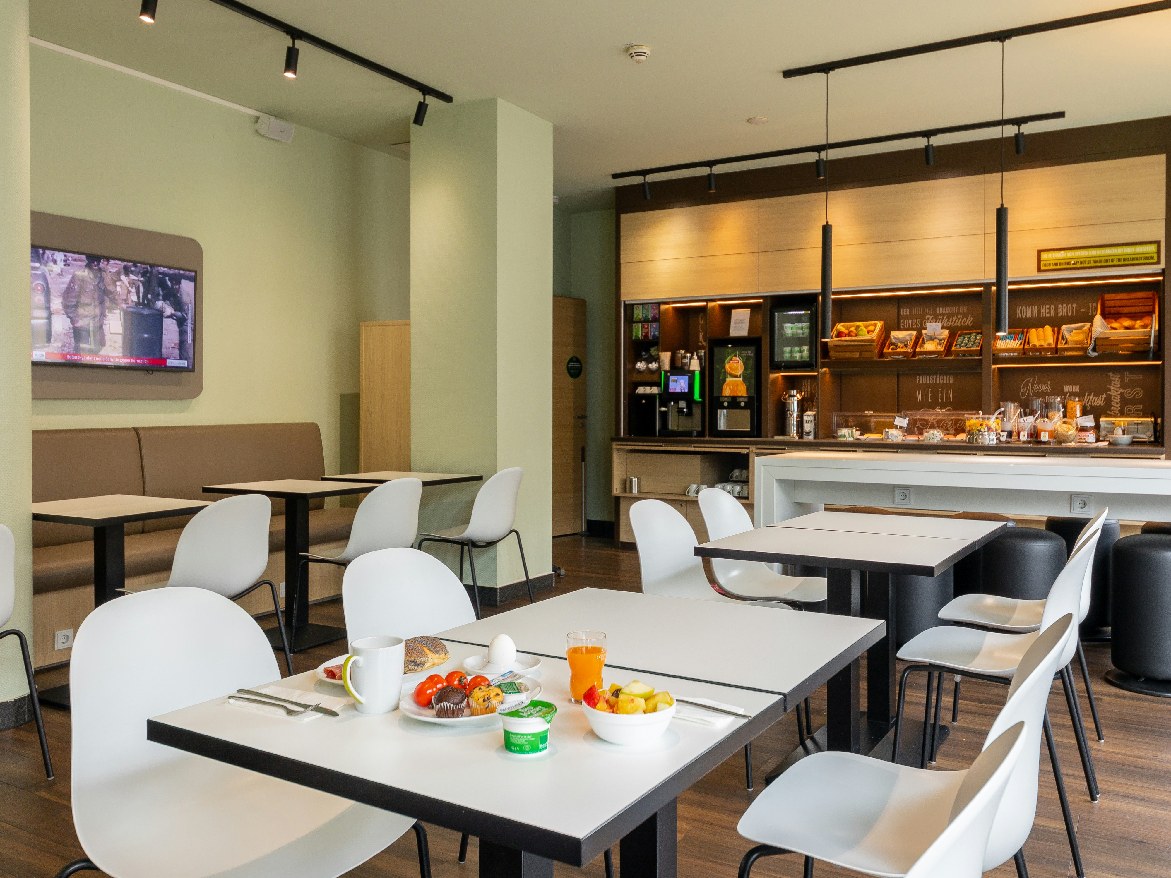 B&B Hotel Dusseldorf-City-Sued 44/49