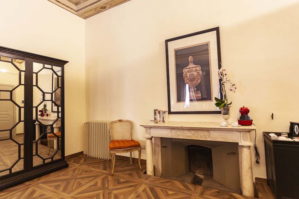 Palazzo Martellini Residenza D'epoca 7/52