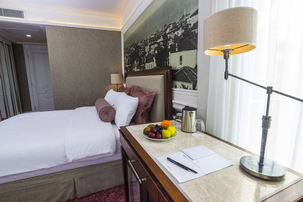 Mell Hotel 28/57