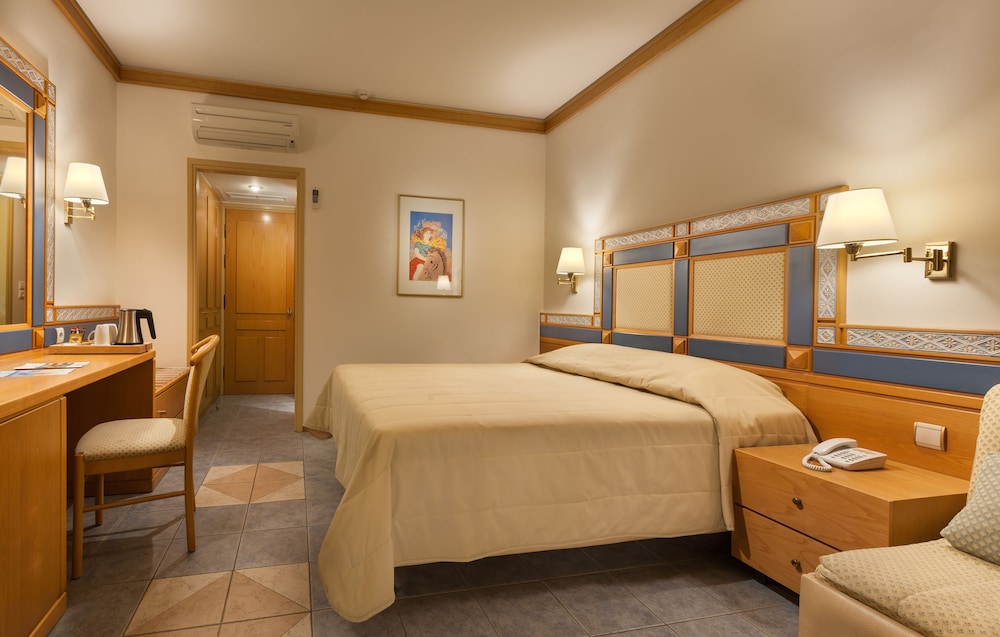 Platanista Hotel 64/64