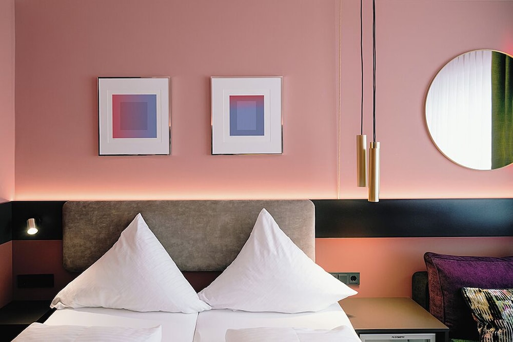 Westend Hotel 21/53