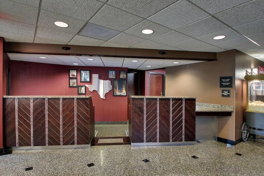 Heritage Inn & Suites The Woodlands, Trademark by Wyndham 53/60