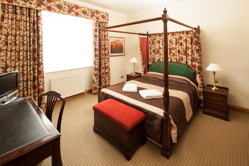MERCURE YORK FAIRFIELD MANOR HOTEL 11/74