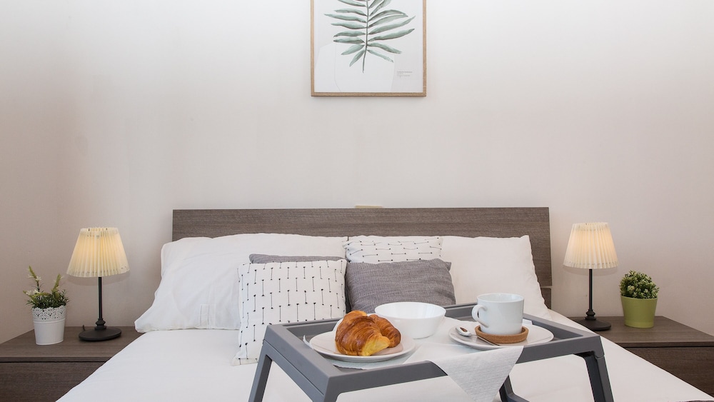 Rental In Rome Rosselli Palace Deluxe 3 Apartment 40/50