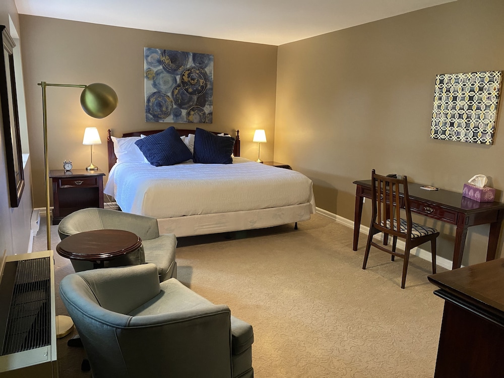Westover Inn 46/69