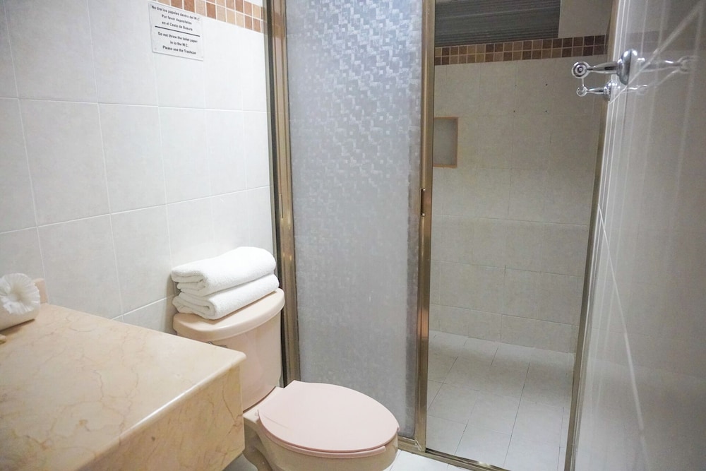 Grand Hotel Colonial Cancun 57/60