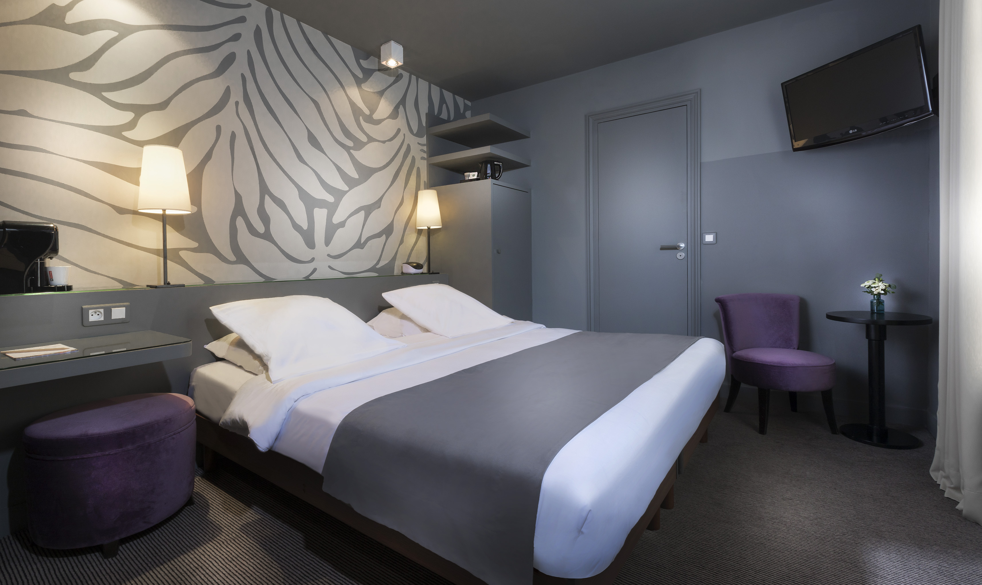 Room, Double Bed