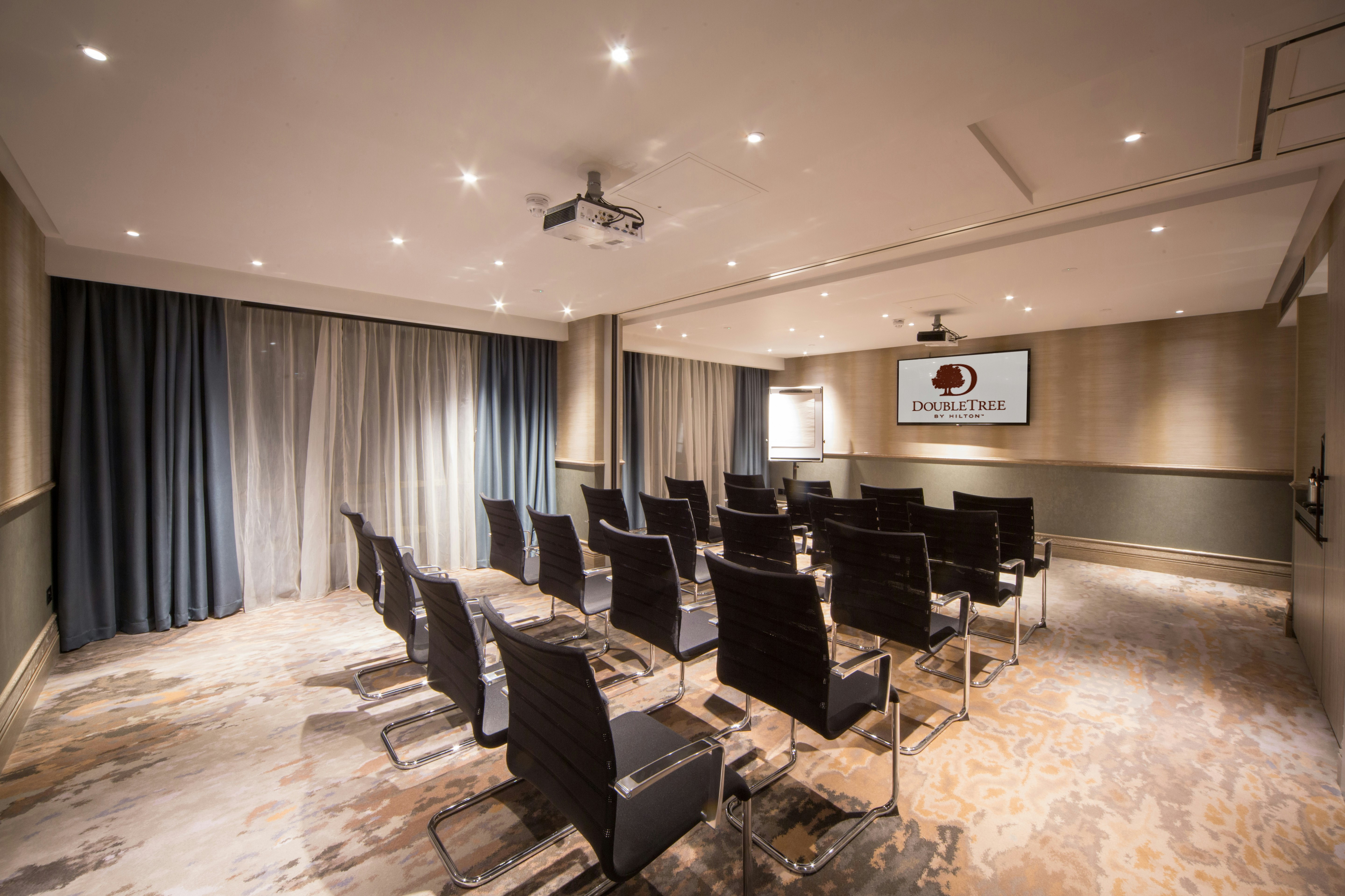 Doubletree By Hilton London Kingston Upon Thames 41/46