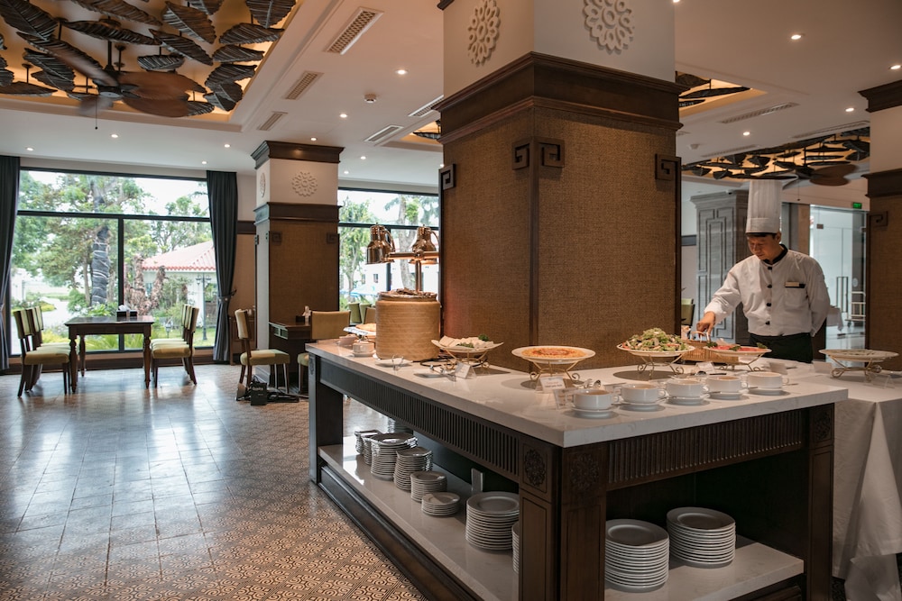 Ninh Binh Hidden Charm Hotel Resort 9/67
