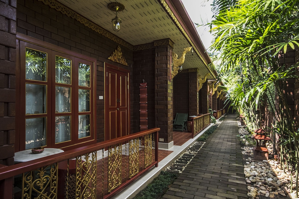 Irawadee Resort 25/51