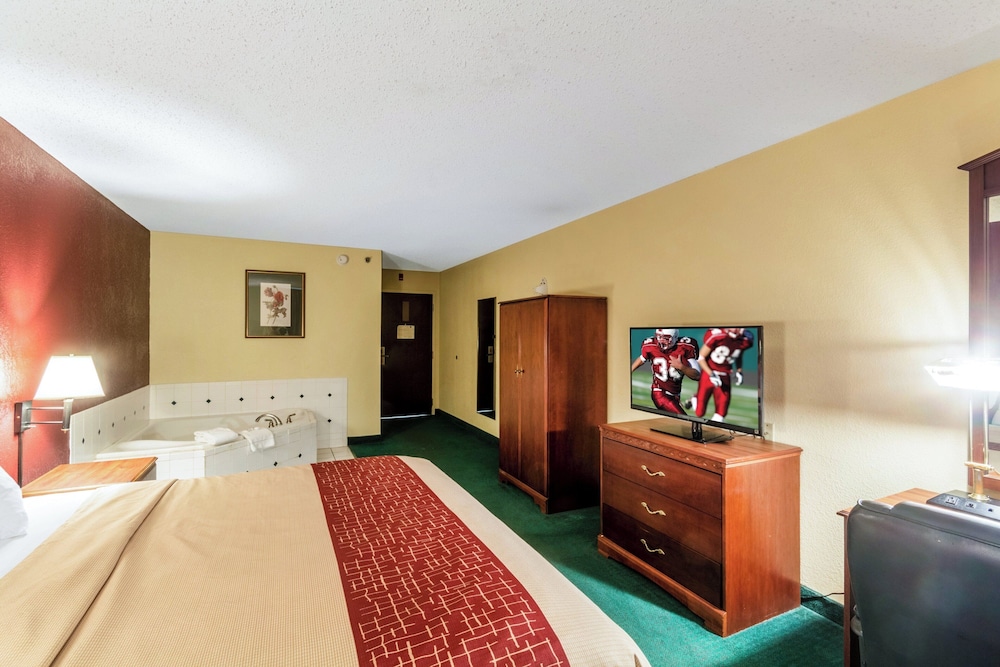 Red Roof Inn Morehead 34/56