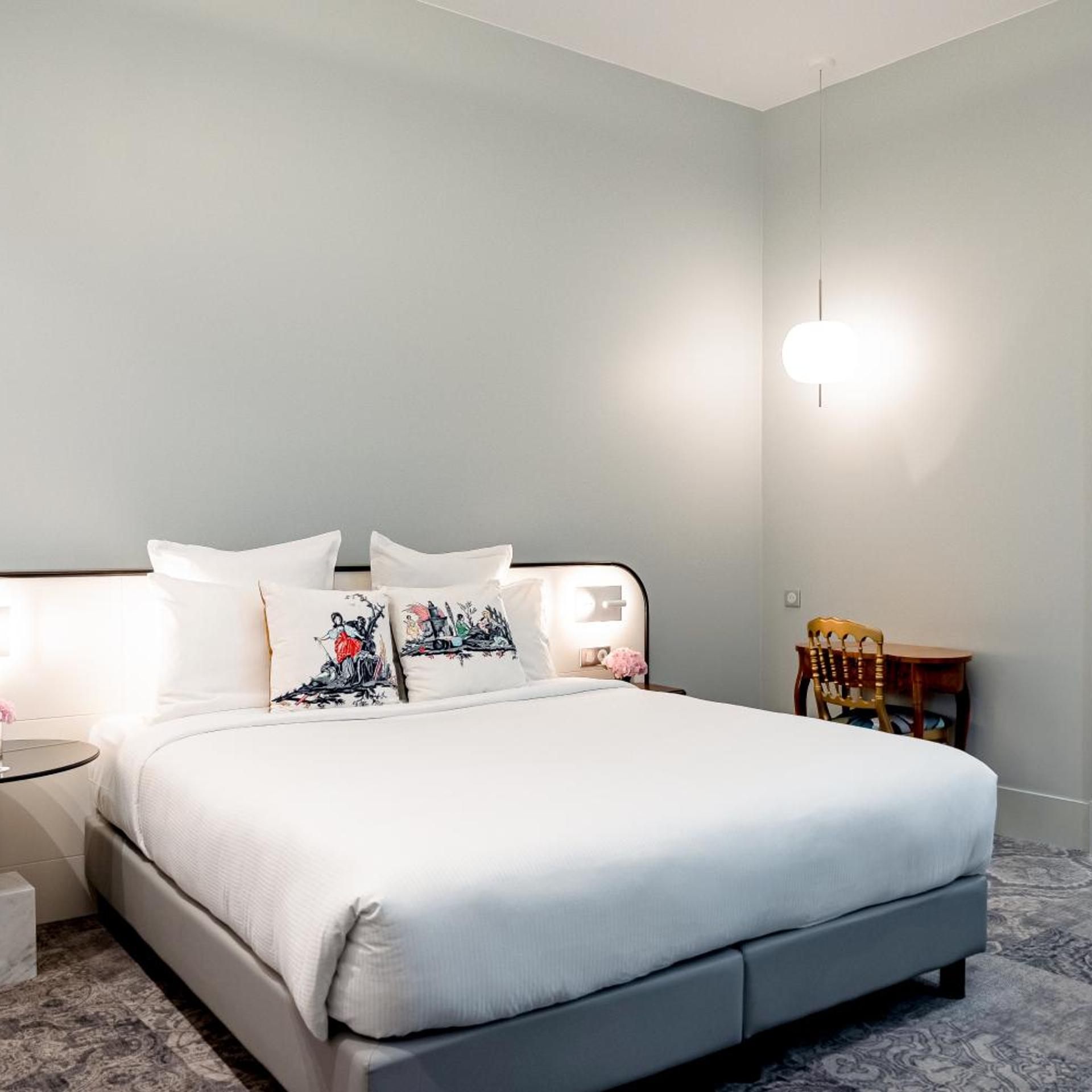 Afterworks, Junior Suite, King Bed، Normandy Hotel Paris - Saint-Honore 2/10