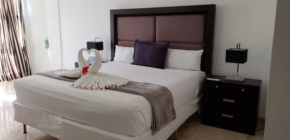 Hotel Green 16 Extended Stay 15/49