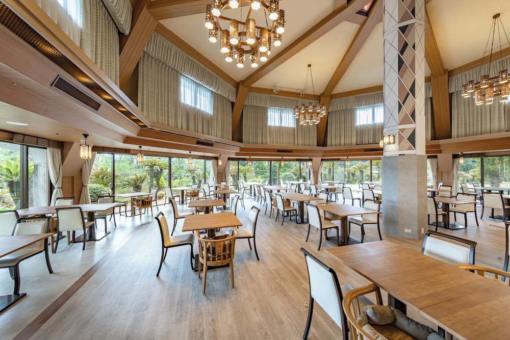 Izukogen Wanwan Paradise Hotel & Cottage 44/57