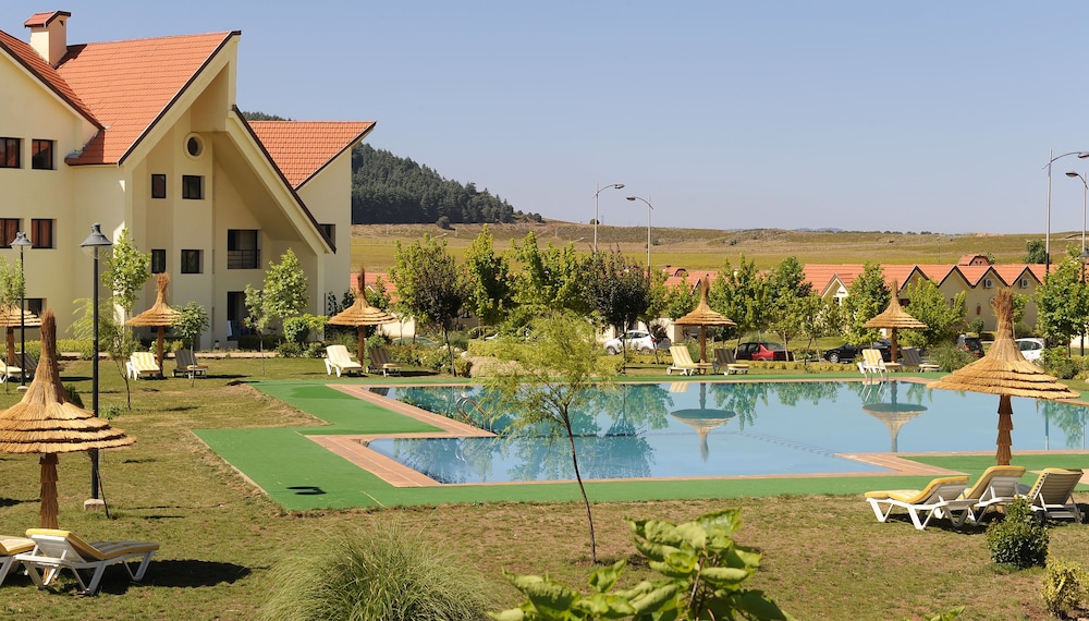 FARAH INN IFRANE 63/69