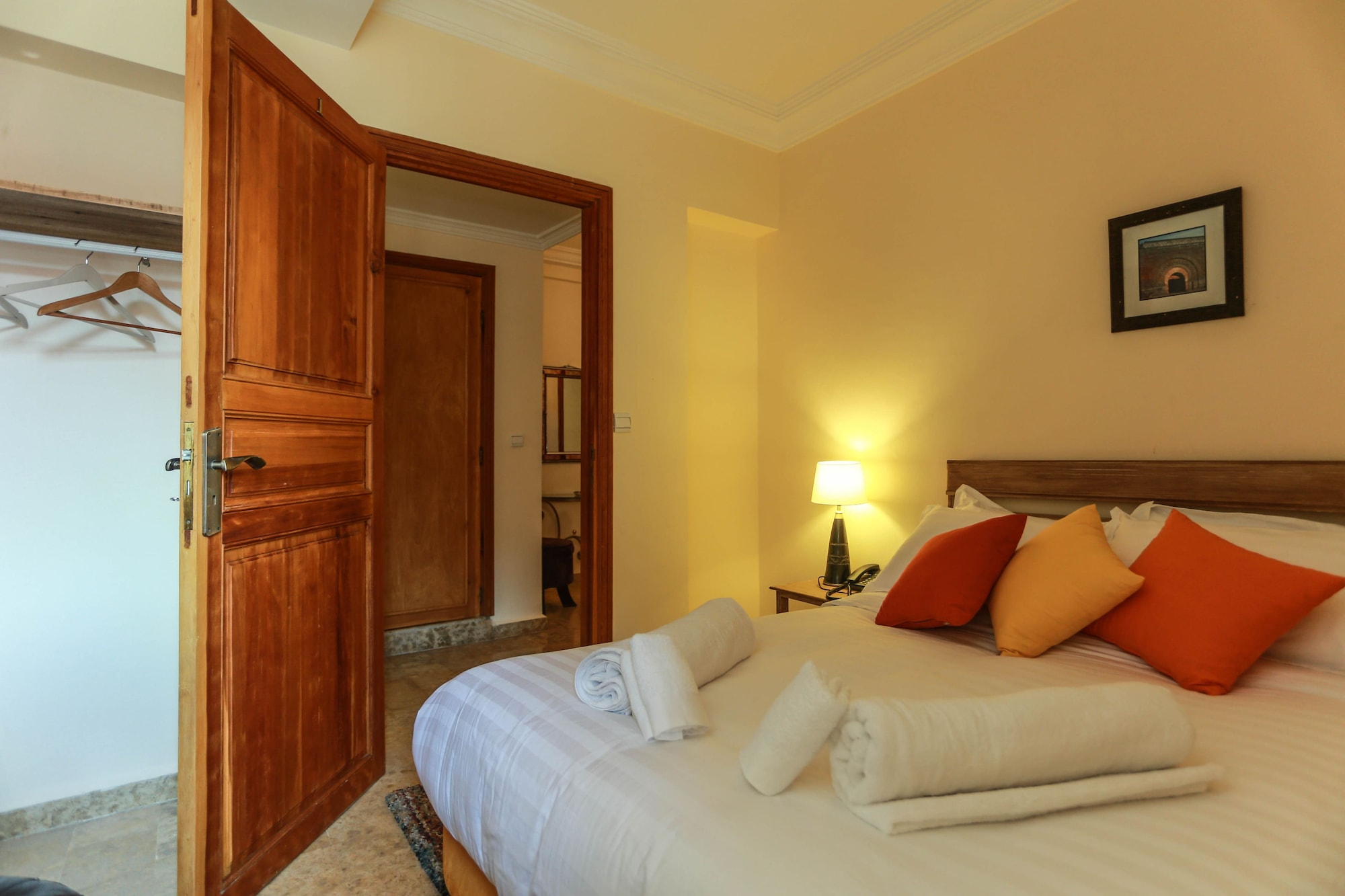 1 BEDROOM, TRADITIONAL, APARTMENT