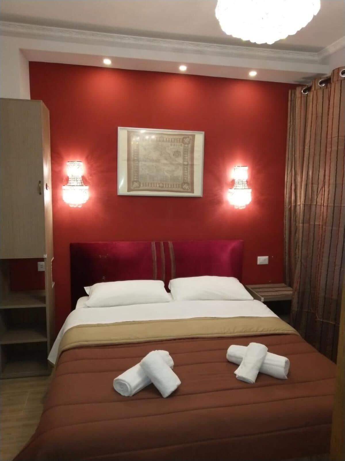 Seven Miracles Inn 15/40