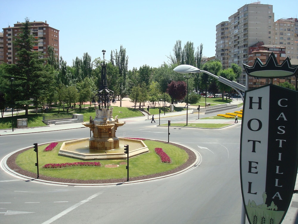 Hotel Castilla 22/27