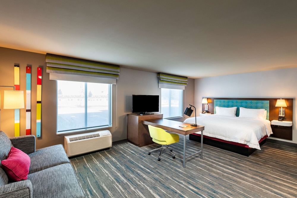 Hampton Inn Suites Keller Tx 21/47