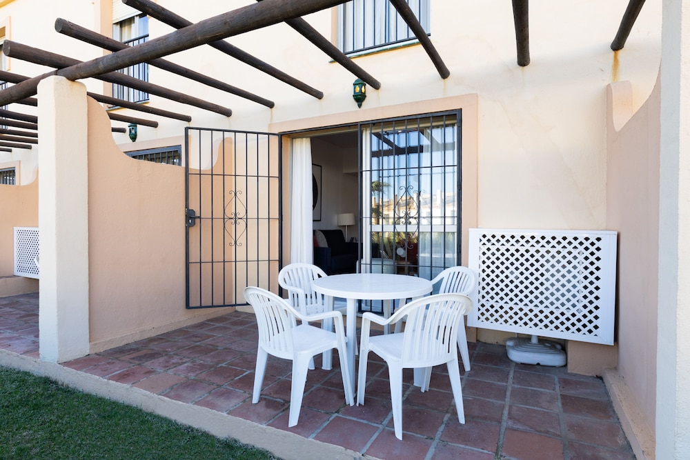 Ramada Hotel and Suites By Wyndham Costa Del Sol 47/75