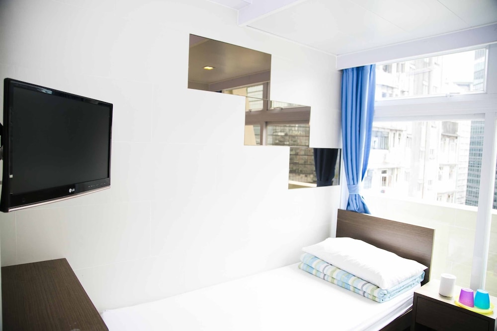 Ah Shan Hostel 24/42