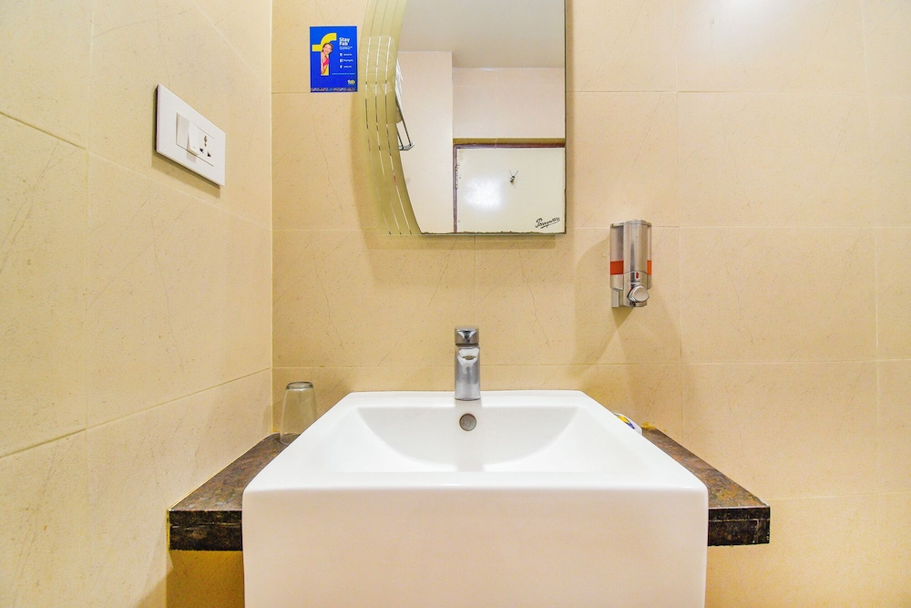HOTEL KINNERA COMFORTS 19/22