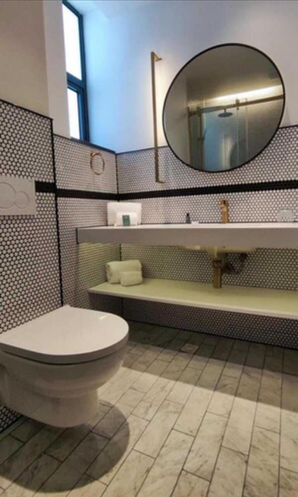 Met Hotel 47/50