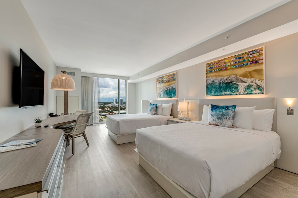 ROOM, 2 QUEEN BEDS, ACCESSIBLE