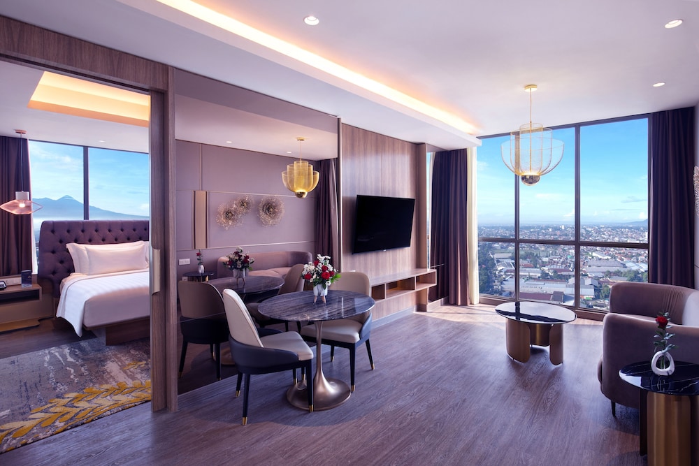 Grand Mercure Malang 42/67