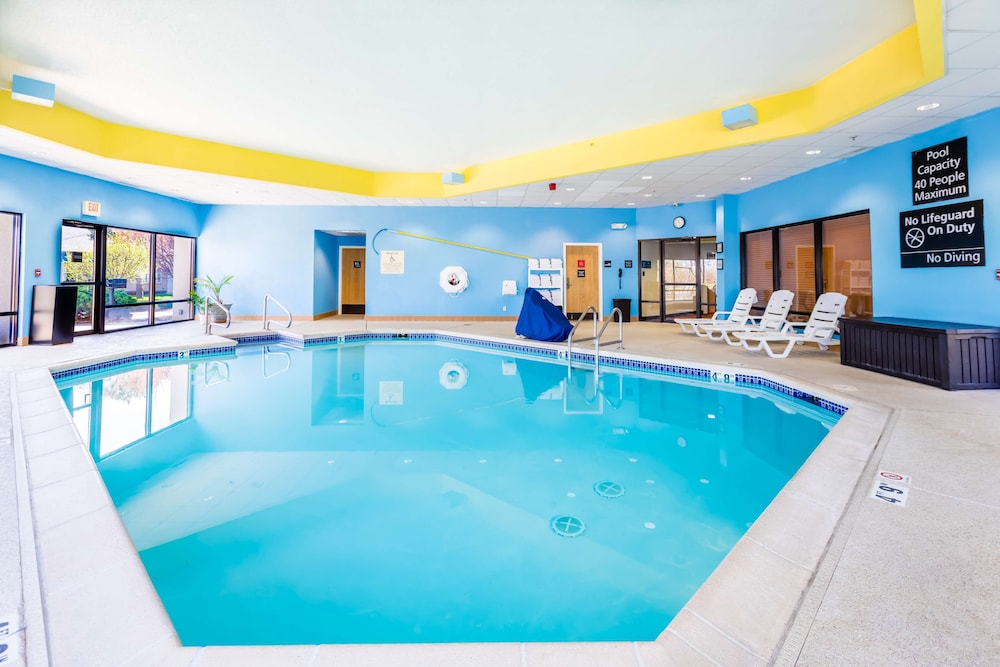 Hampton Inn St. Charles St. Peters 34/60