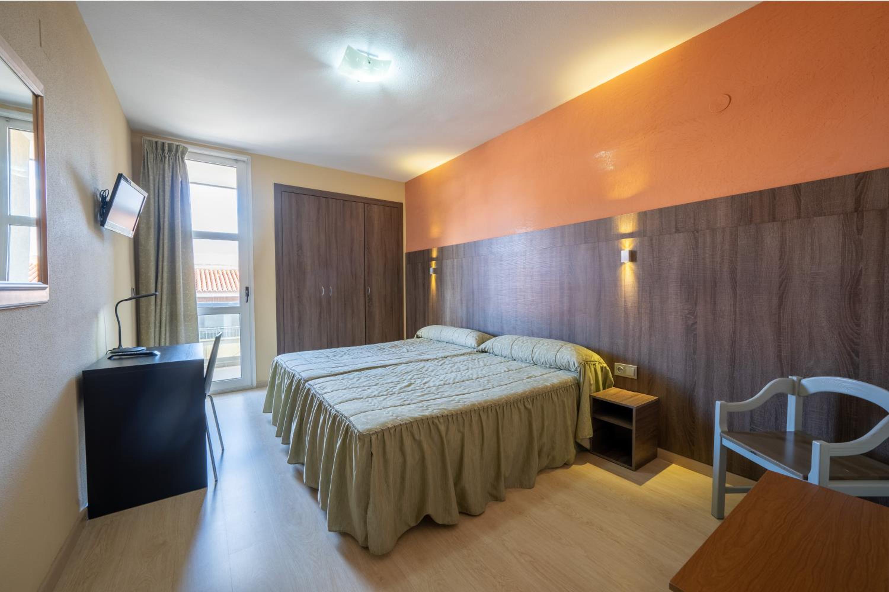 غرفة عائلية