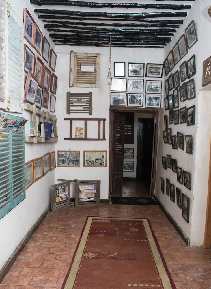 Malindi Boutique 3/41