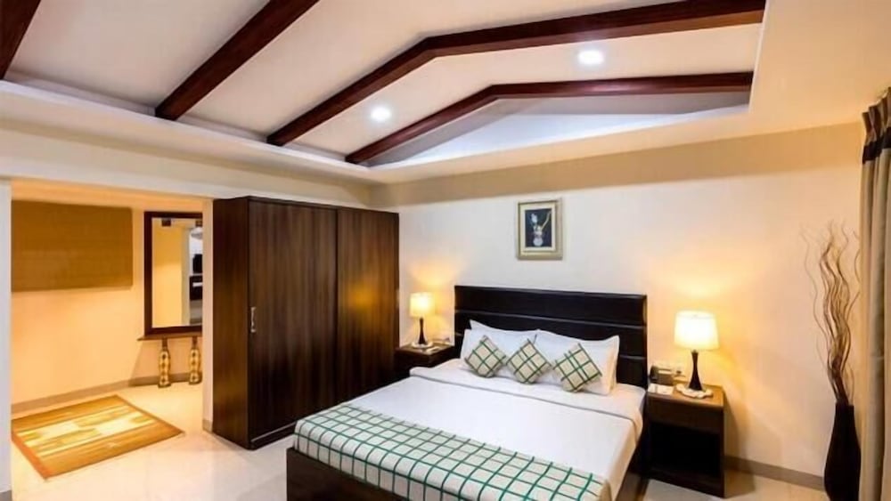 Pragati Resorts 11/47
